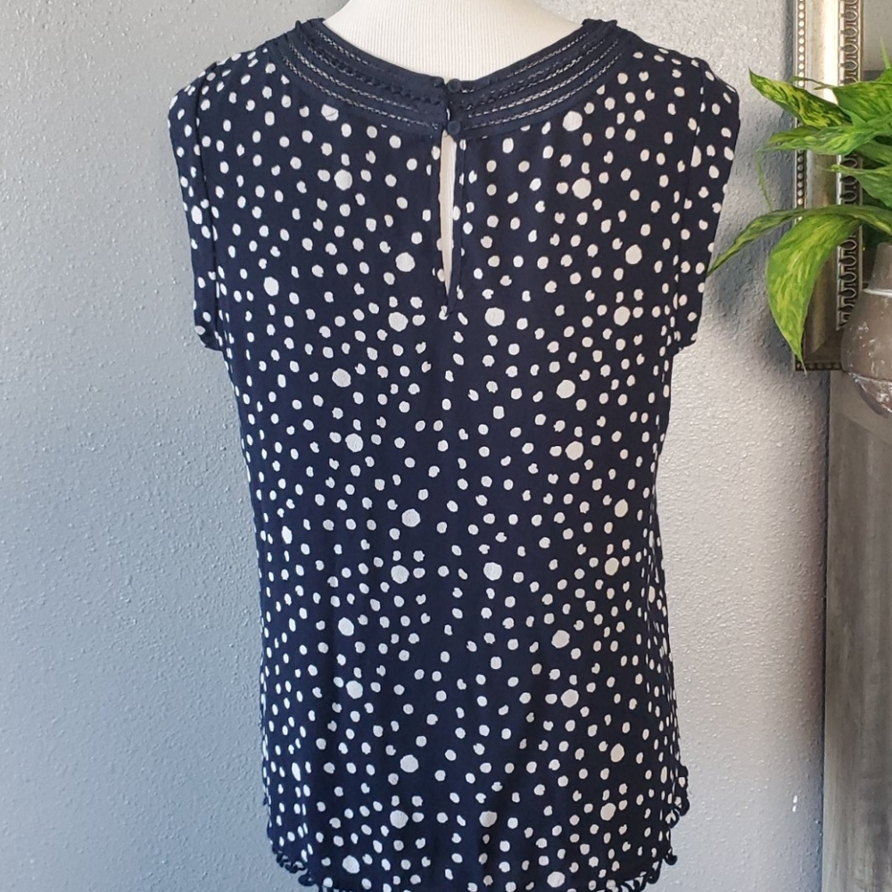 Anthropologie polka dot exposed buttons blouse - Picture 9 of 13